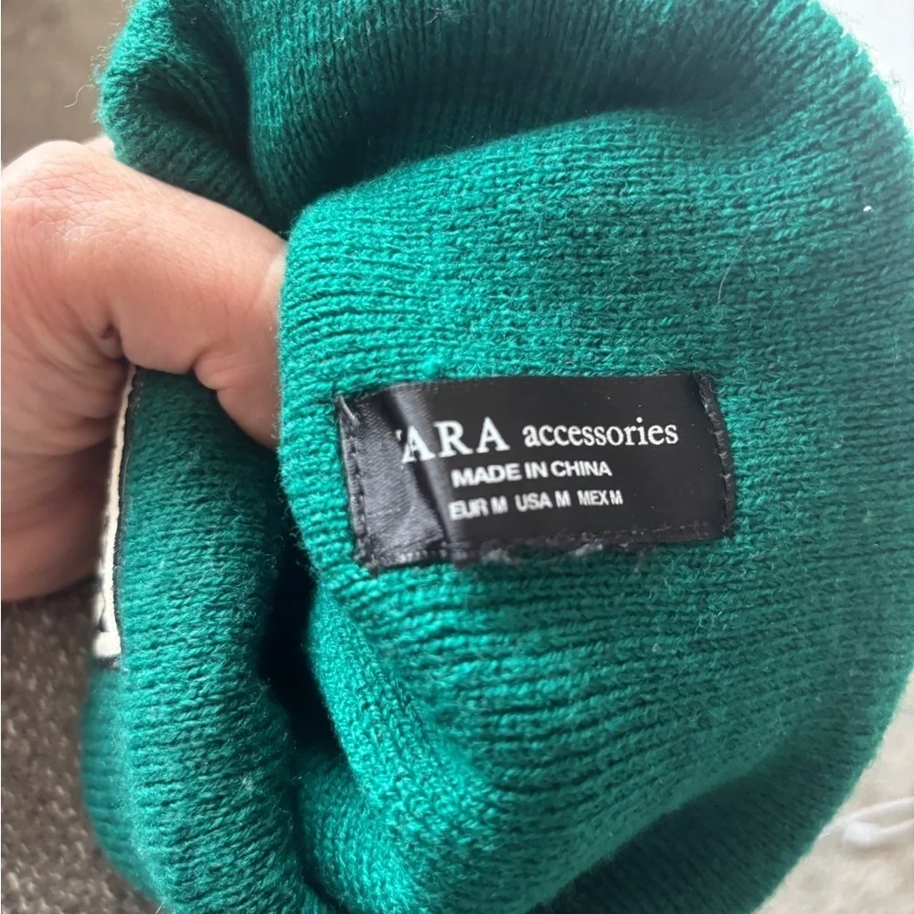 Zara Dark Green Beanie Hat